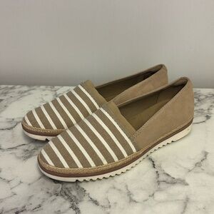 Clarks Comfort Serena Paige Loafers Womens Size 6.5 Espradrille Slip On Canvas